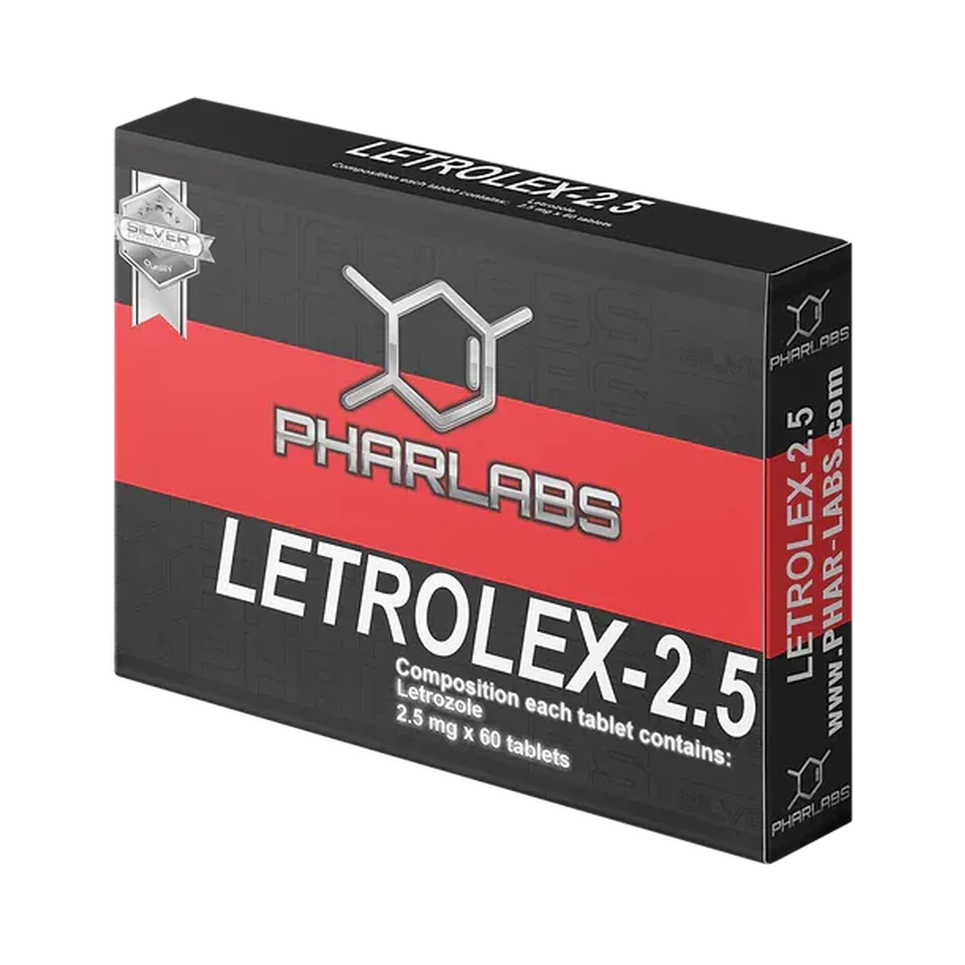 La caja de tabletas Letrolex 2.5 presenta un diseño llamativo en rojo y negro, en el que se puede leer de forma destacada LETROLEX-2.5. Cada tableta contiene 2.5 mg de Letrozol. El empaque incluye un logotipo de estructura molecular y un sello de garantía de calidad para el producto de PHAR LABS.